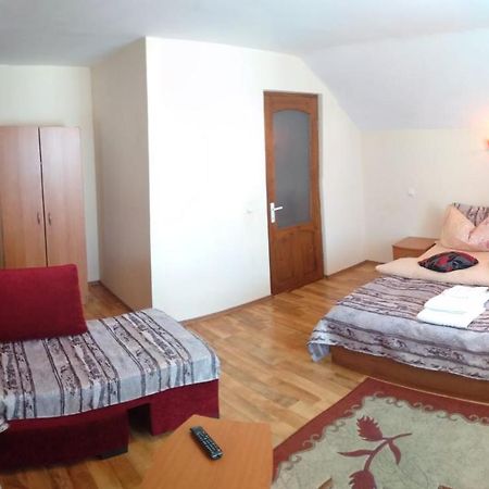 Casa Terzea Ξενοδοχείο Rîşnov Εξωτερικό φωτογραφία